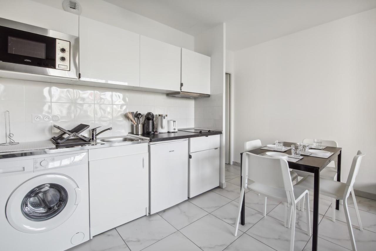 Chic Apart With Balcony Near Paris Appartement Ivry-sur-Seine Buitenkant foto