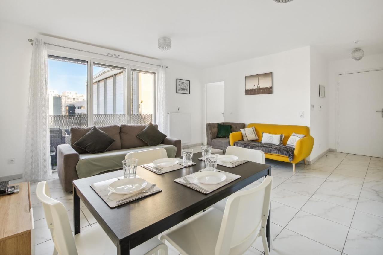 Chic Apart With Balcony Near Paris Appartement Ivry-sur-Seine Buitenkant foto